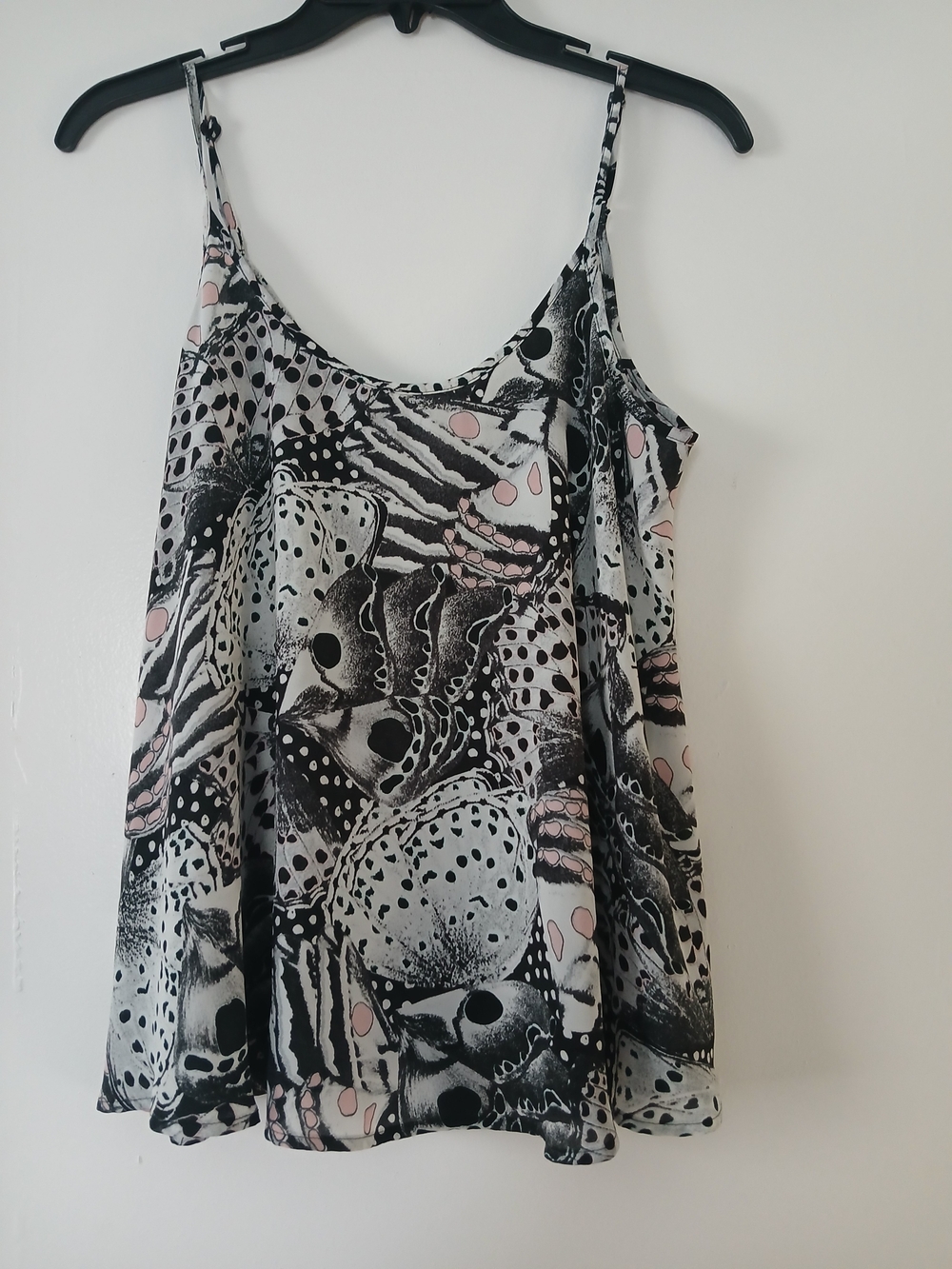 Women’s Black & Pink Print Spaghetti Strap Top